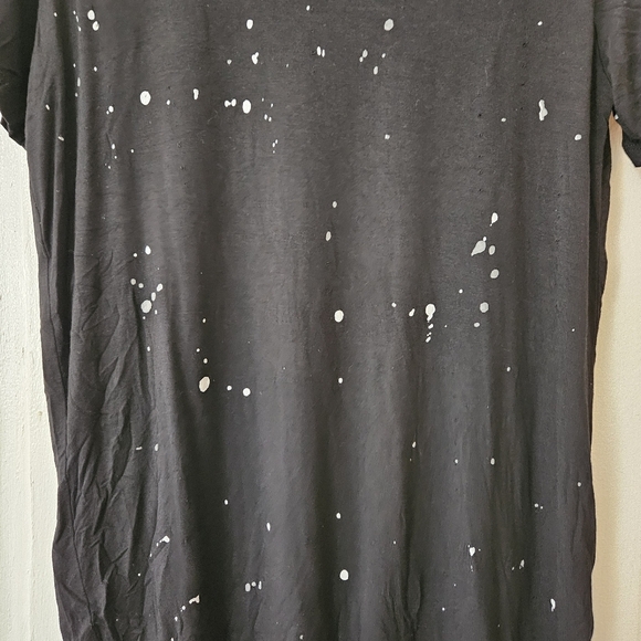 POL Women’s Black Short Sleeve Paint Splatter Stretch T-Shirt Size Small - Picture 2 of 7